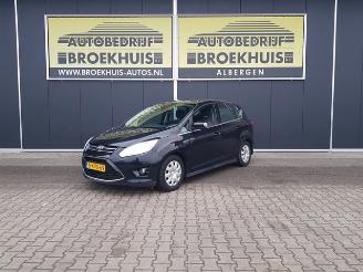 skadebil auto Ford C-Max 1.0 Titanium 2013/7
