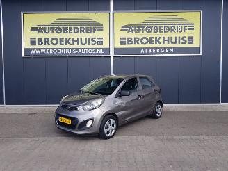 skadebil auto Kia Picanto 1.2 CVVT Comfort Pack 2011/5