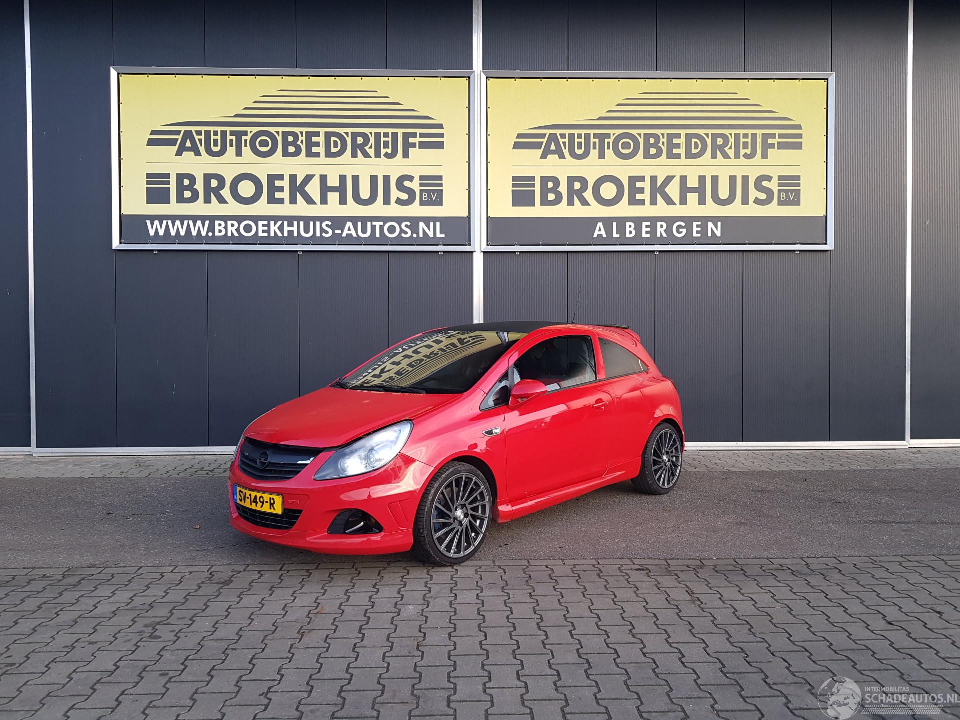 Opel Corsa 1.6-16V T Color Edition GSI