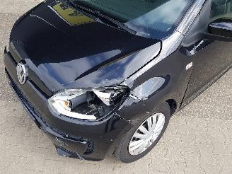 Volkswagen Up! 1.0 move up! picture 9