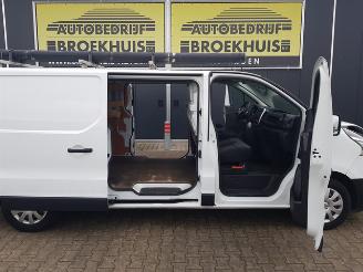 Renault Trafic 2.0 dCi 120 T29 L2H1 Work Edition picture 9