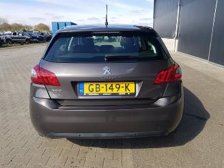 Peugeot 308 1.2 e-THP Blue Lease picture 5