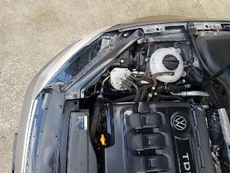 Volkswagen Golf 1.6 TDI Highline picture 12