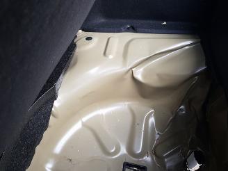 Peugeot 208 1.2 PureTech Allure picture 14