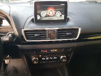 Mazda 3 2.0 SkyActiv-G 120 SkyLease GT picture 19