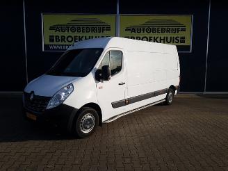 Renault Master T35 2.3 dCi L3H3 picture 1