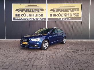 Schadeauto Audi A3 Sportback 1.4 TFSI CoD Ambition Pro Line plus 2015/11