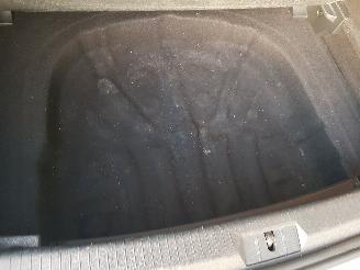 Volkswagen Golf 1.2 TSI Trendline picture 20