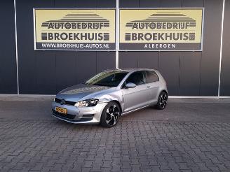 skadebil auto Volkswagen Golf 1.2 TSI Trendline 2012/11