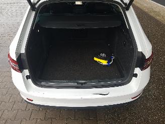 Skoda Superb Combi 1.4 TSI ACT Ambition Business picture 10