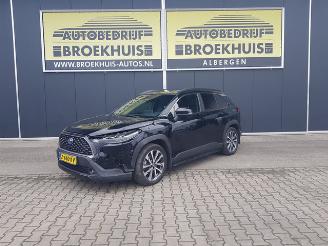 Damaged car Toyota Corolla Cross 2.0 High Power Hybrid Launch Edition 2022/10