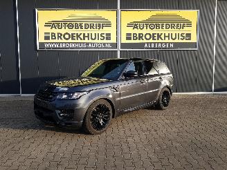 Damaged car Land Rover Range Rover sport 3.0 TDV6 HSE Dynamic 2016