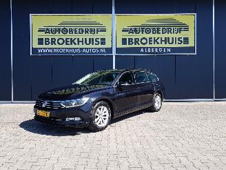 Coche accidentado Volkswagen Passat Variant 1.6 TDI Comfortline 2015/6