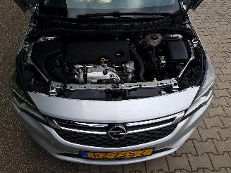 Opel Astra 1.6 CDTI Business+ picture 19