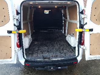 Ford Transit Custom 300 2.0 TDCI L2H2 Trend picture 17