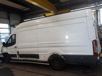 Uttjänta bilar auto Ford Transit Transit, Van, 2013 2.0 TDCi 16V Eco Blue 130 RWD 2019/8