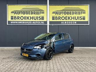 Vaurioauto  passenger cars Opel Corsa 1.4-16V Cosmo 2016/2