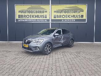 krockskadad bil auto Renault Arkana 1.6 E-Tech Hybrid 145 R.S. Line 2022/6