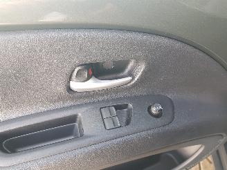 Toyota Aygo 1.0 VVT-i MT Pulse picture 19