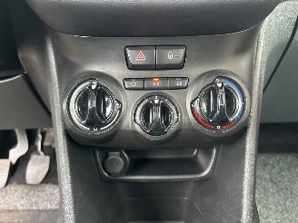 Peugeot 208 1.0 VTi Access picture 18