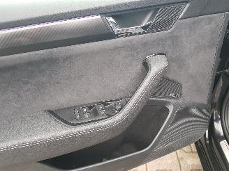 Skoda Superb Combi 1.4 TSI iV Business Edition Plus picture 31