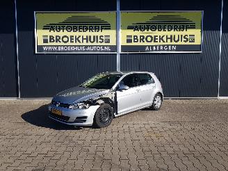 Auto incidentate Volkswagen Golf 1.6 TDI Comfortline BlueMotion 2013/10
