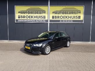 Avarii autoturisme Audi A3 Sportback 1.6 TDI ultra Attraction Pro Line 2015/5