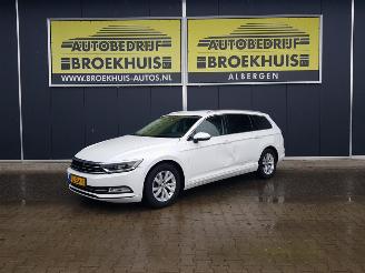 krockskadad bil auto Volkswagen Passat Variant 1.6 TDI Comfortline Business 2018/5