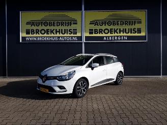 skadebil auto Renault Clio Estate 0.9 TCe Intens 2019/10