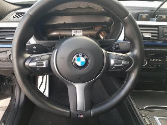 BMW 3-serie 318i Edition M Sport Shadow Executive picture 15