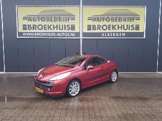 Coche accidentado Peugeot 207 CC 1.6-16V T Sport 2007/9
