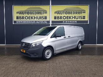 skadebil auto Mercedes Vito 116 CDI Lang Automatic 2016/12