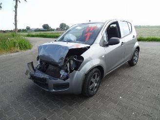 Suzuki Splash 1.0 12v picture 3