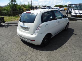 Uttjänta bilar auto Lancia Ypsilon 1.2 2010/9