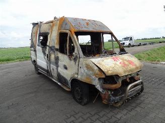 Peugeot Boxer 2.8 HDi picture 4