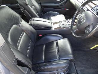 Audi A8 Quattro 3.0 TDi picture 8