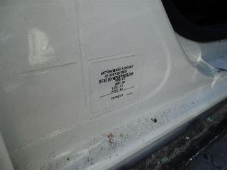 Peugeot 2008 1.2 12v picture 7