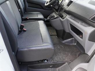 Opel Vivaro 1.5 CDTi picture 12