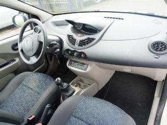 Renault Twingo 1.2 picture 5