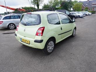 Uttjänta bilar auto Renault Twingo 1.2 2009/6
