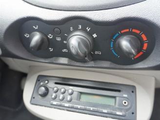 Renault Twingo 1.2 picture 6