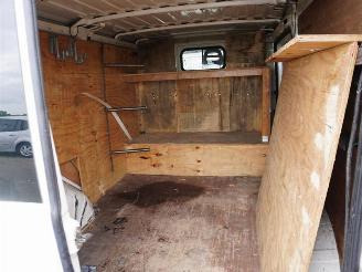 Citroën Jumper 33 L2H1  2.2HDI 120 picture 10