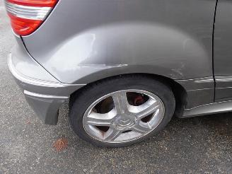 Mercedes B-klasse 200 turbo picture 8