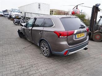 Mitsubishi Outlander 2.0 16v picture 2