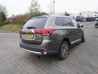 Uttjänta bilar auto Mitsubishi Outlander 2.0 16v 2015/2