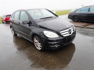 Mercedes B-klasse 200 picture 4