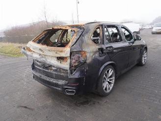 Salvage car BMW X5 XDRIVE40E 2015/12