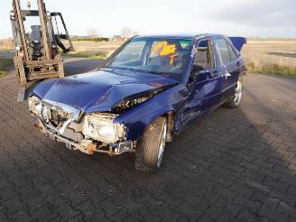 Mercedes 190-serie 1.8E picture 3