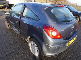 Opel Corsa 1.2 16v picture 2
