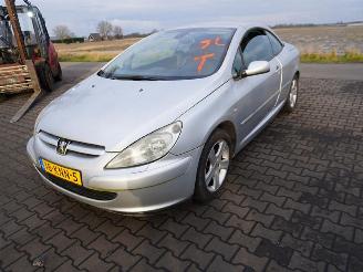 Peugeot 308 CC 2.0 16v picture 3